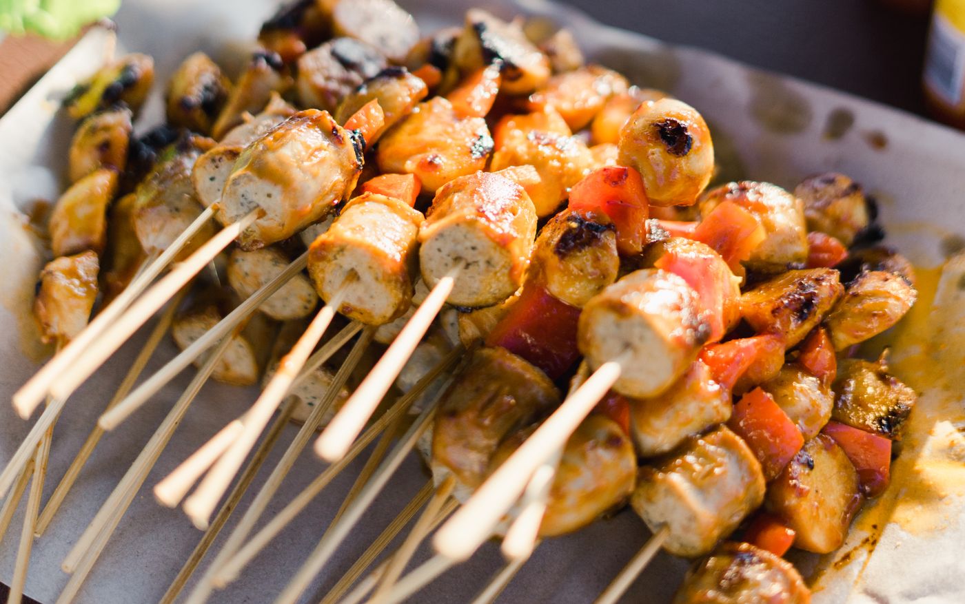 Grillspieße und Grillgemüse