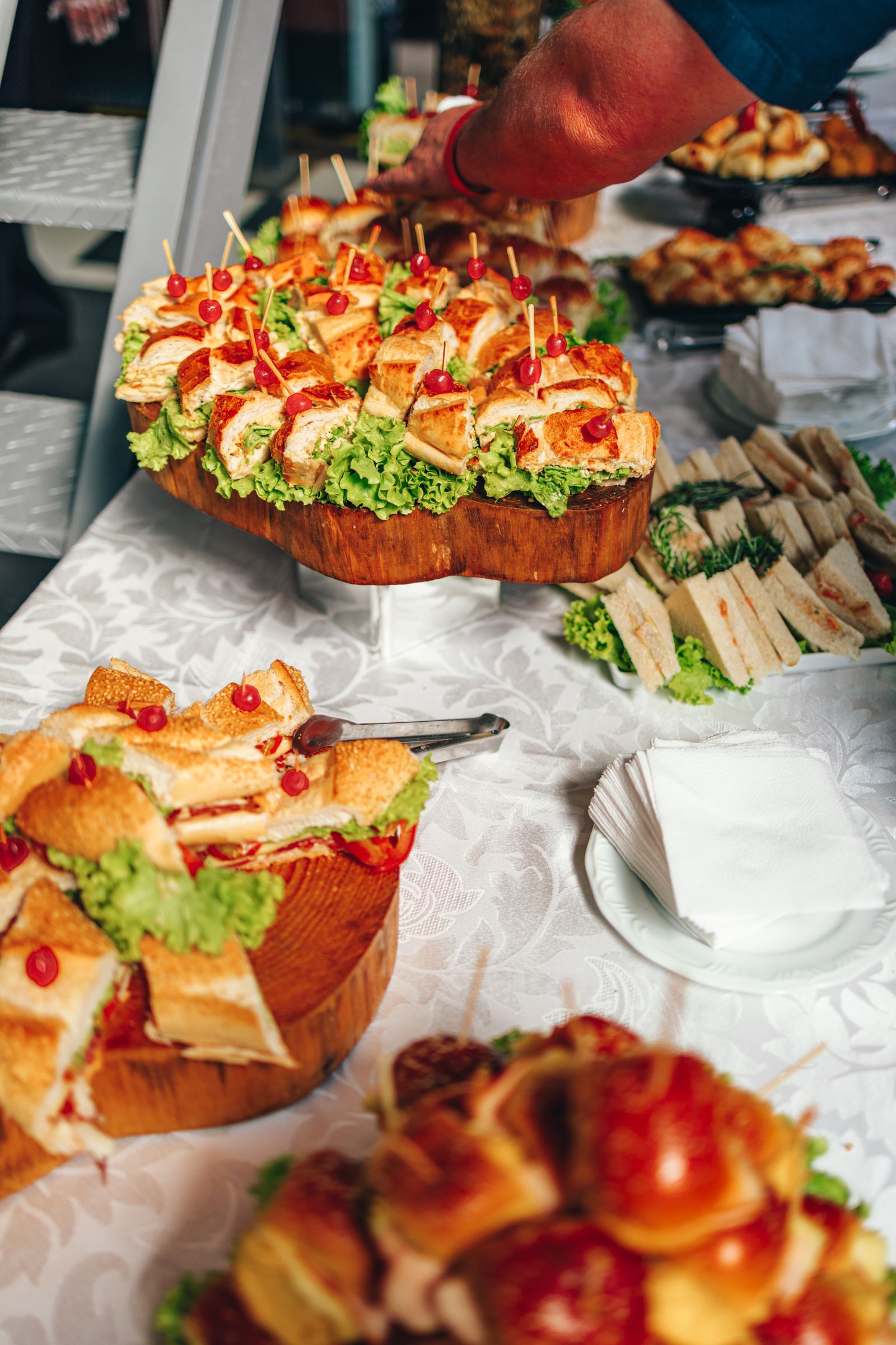 Belegte Brötchen und Sandwiches