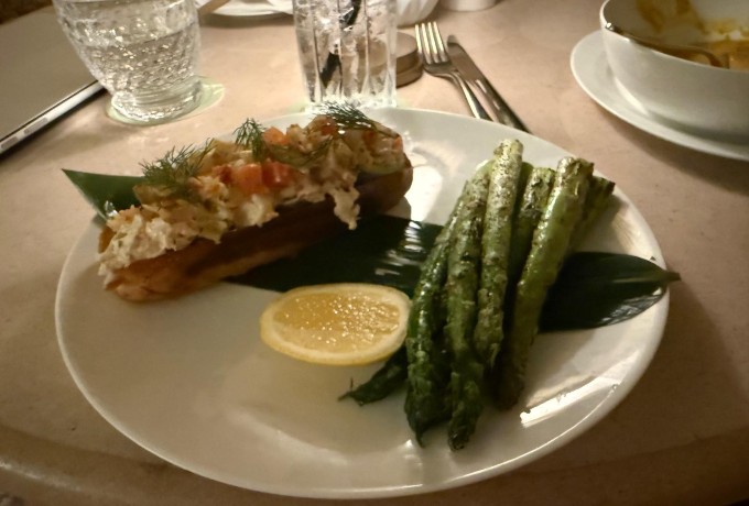 Lobster roll served at Florie’s Bar in Four Seasons Palm Beach