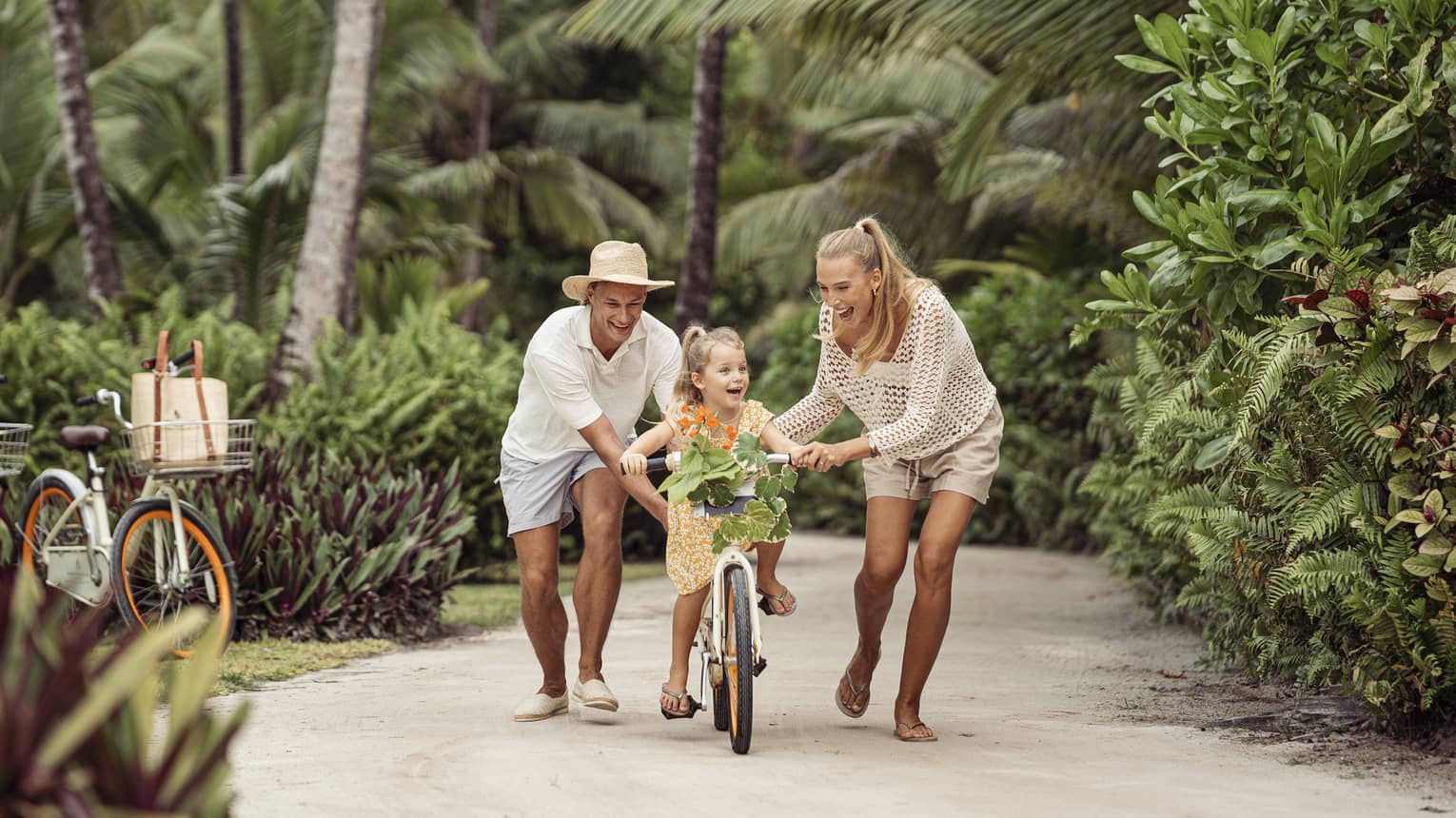 Book luxury hotels, cruises, yachts and rail journeys with benefits such as daily breakfast, hotel credits, upgrade priority, early check-in and late check-out, arranged through Clements Travel’s preferred partner programs worldwide.