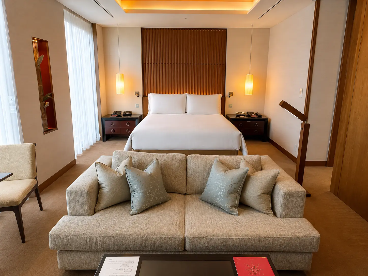 Guest room at The Peninsula featured in our guide to Peninsula Time and PenClub benefits