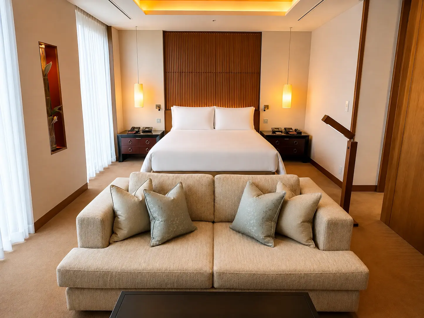 Luxury hotel room illustrating guaranteed hotel upgrades through preferred travel advisor programs