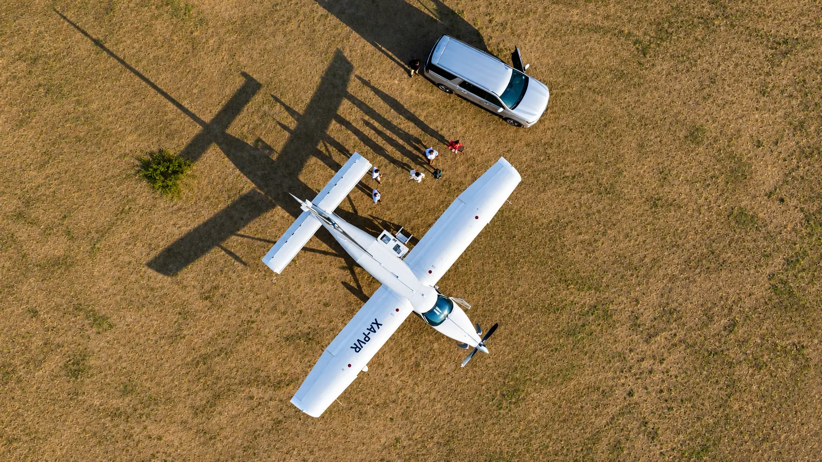 AeroTamarindo aircraft providing air transfers to Four Seasons Resort Tamarindo