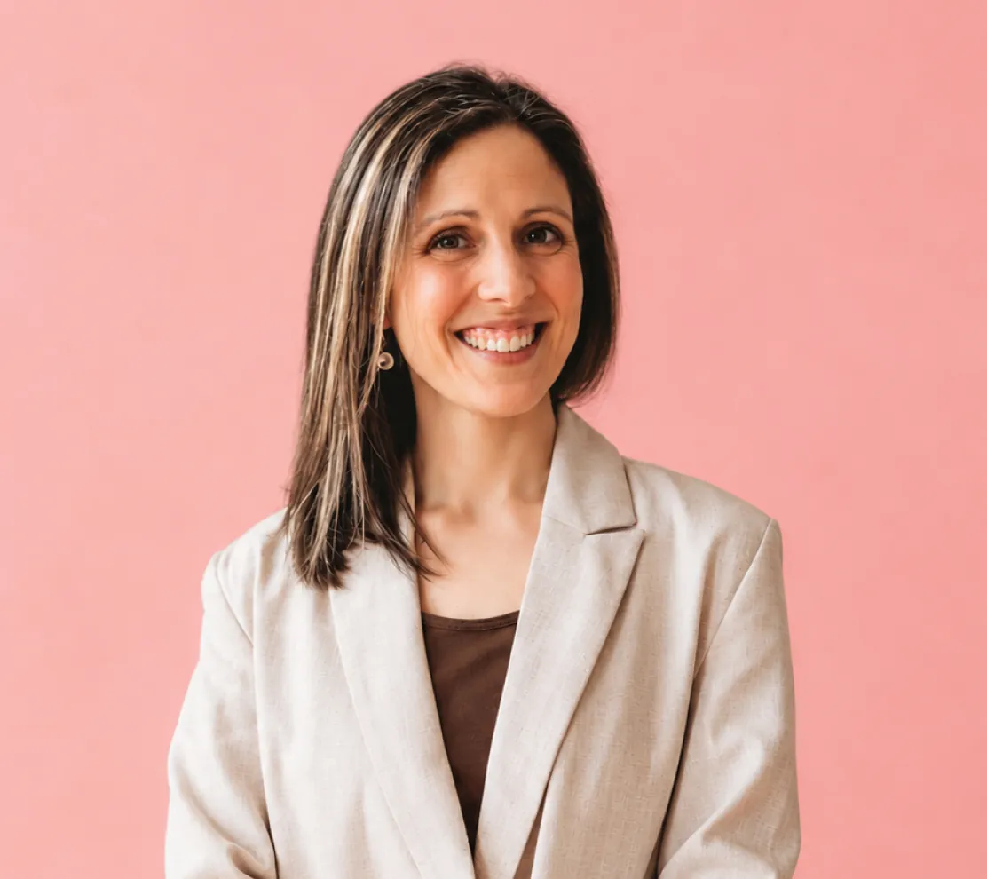 Portrait of therapist Leanda Zupka
