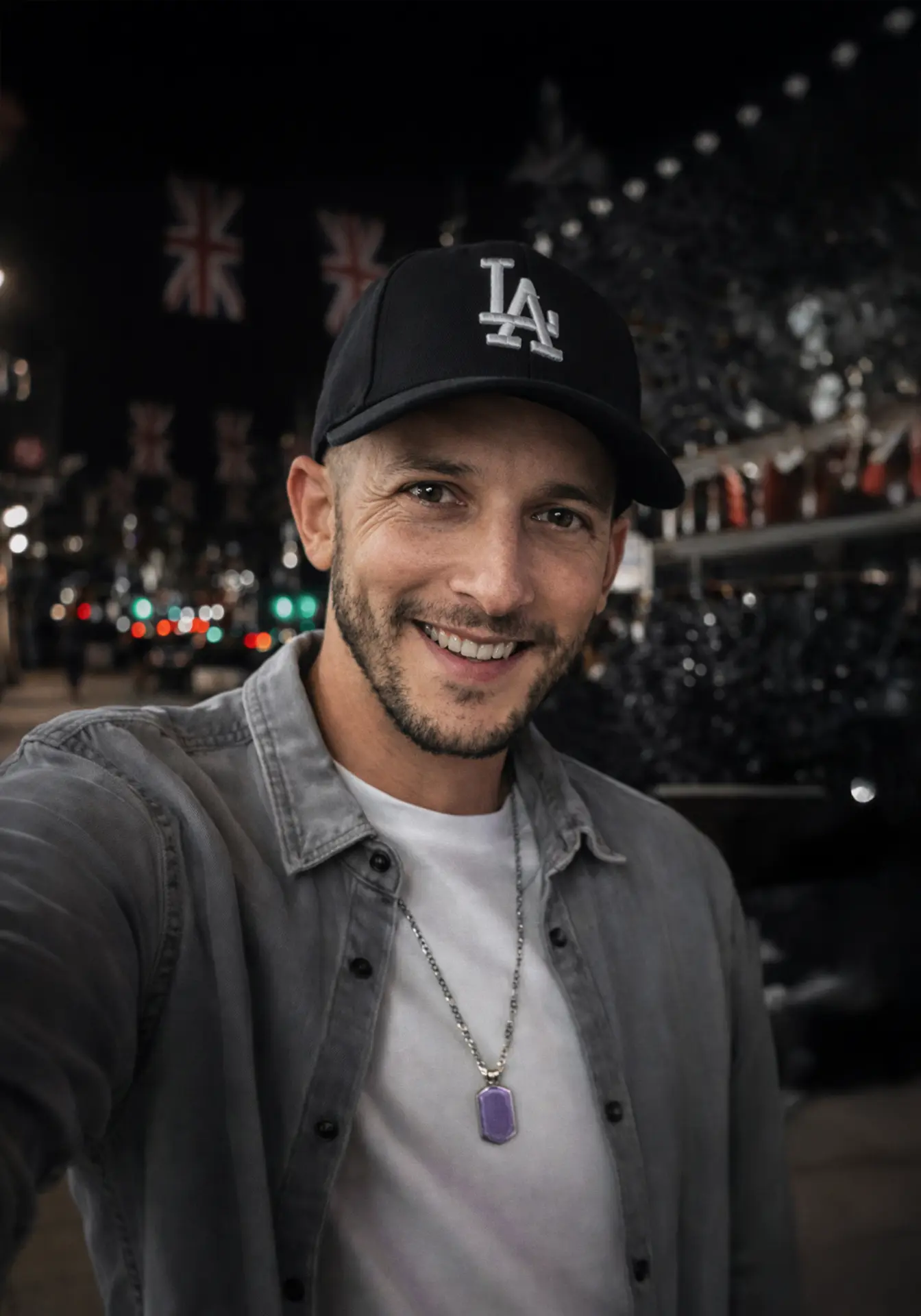 James Lewis. Freelance web designer based in Surrey.