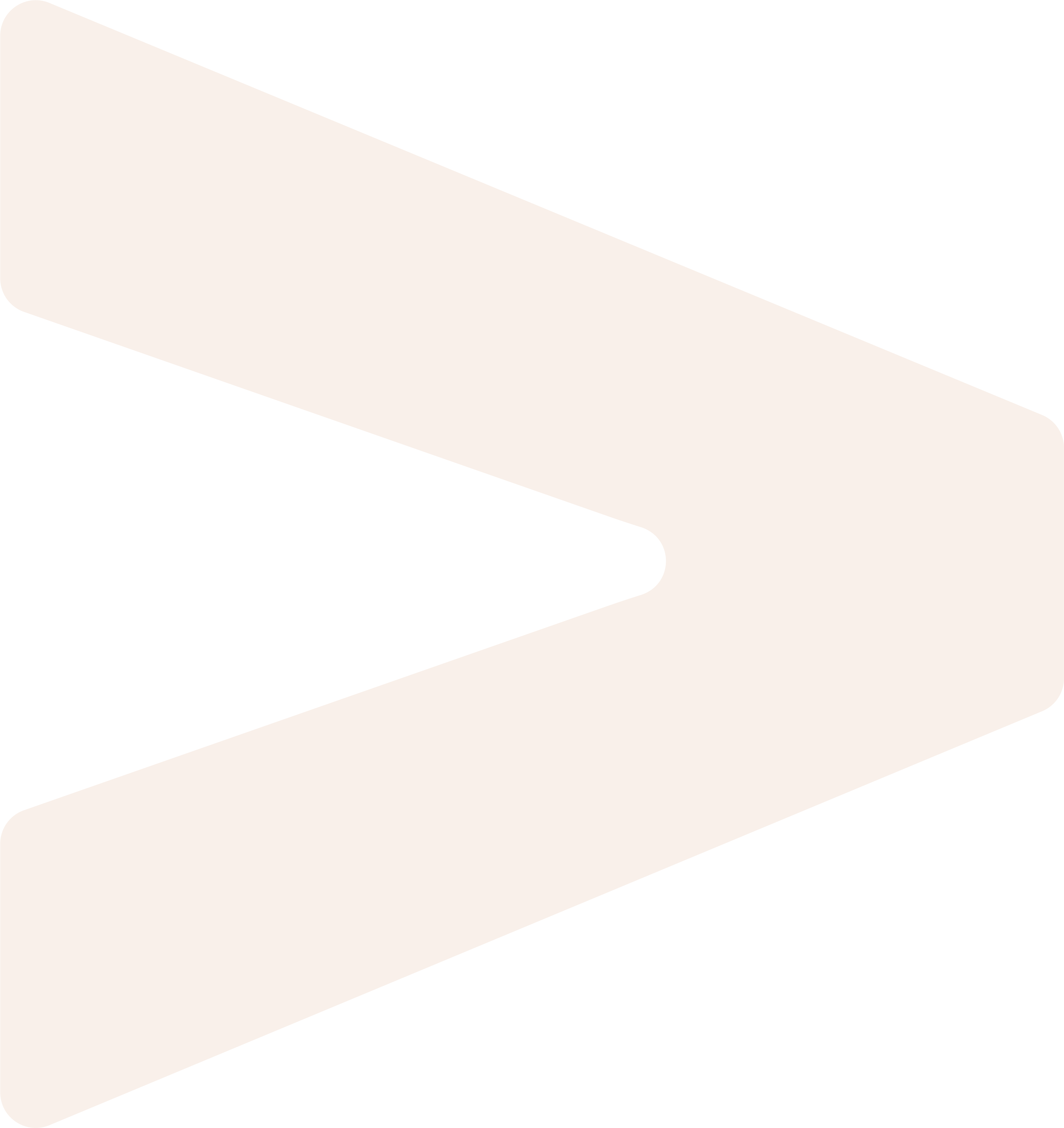 Une grande flèche beige stylisée pointant vers la droite sur un fond transparent.