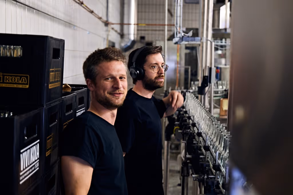 Vivi Kola, Vivi Soda Blog