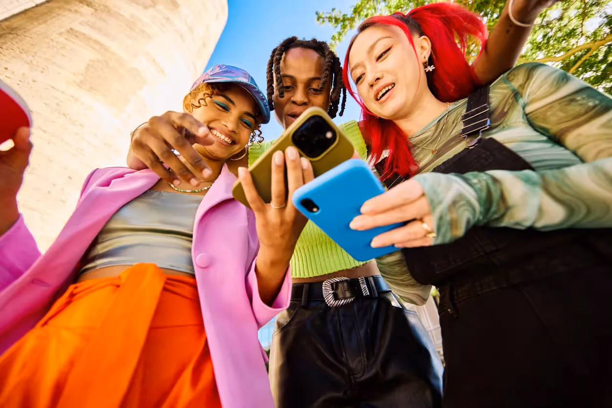 How to Pay Influencers (the Right Way) in 2026