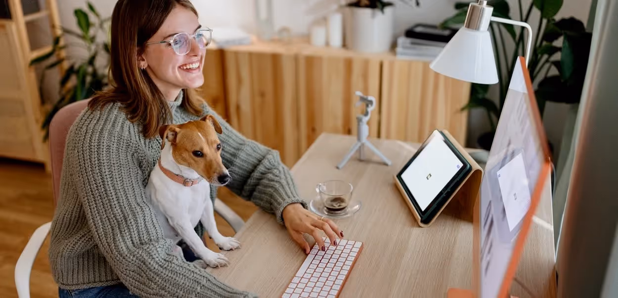 Managing Hybrid & Remote Teams: Building Culture That Sticks
