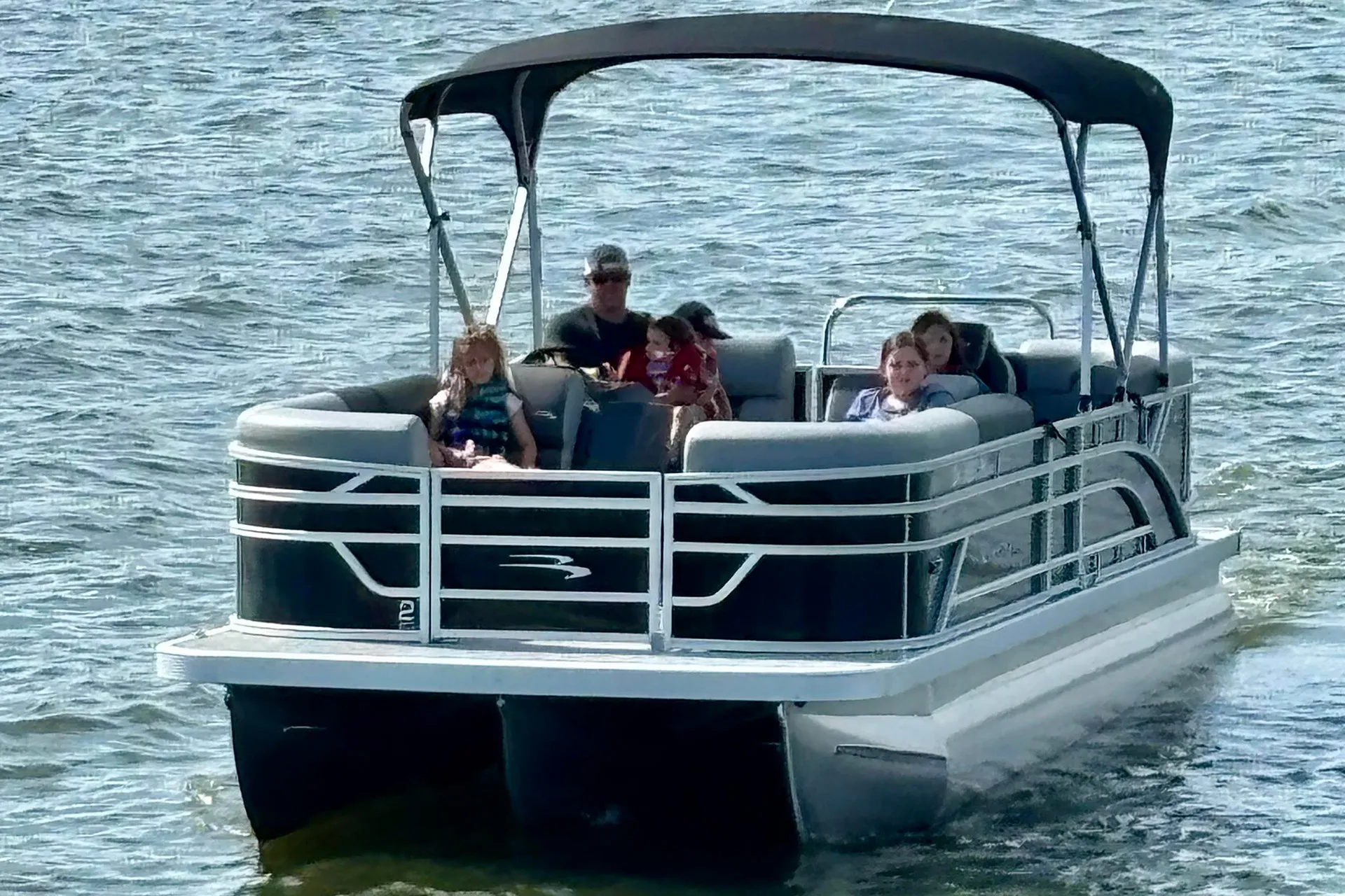 A 21' Chaparral on the lake.