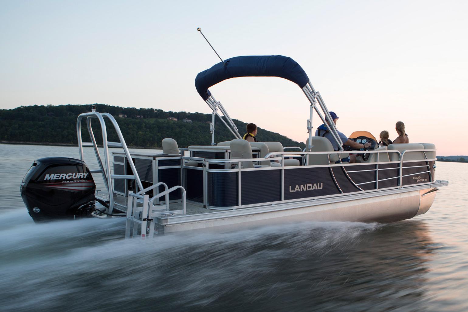 A 21' Chaparral on the lake.
