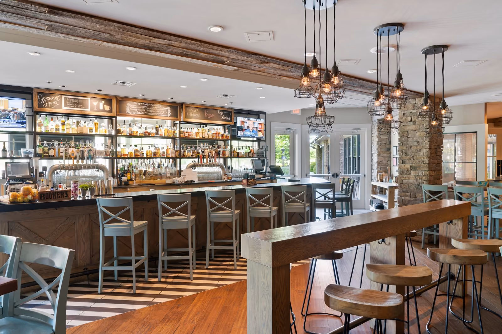 Full-service bar interior at Knoxie's restaurant, Chesapeake Bay Beach Club