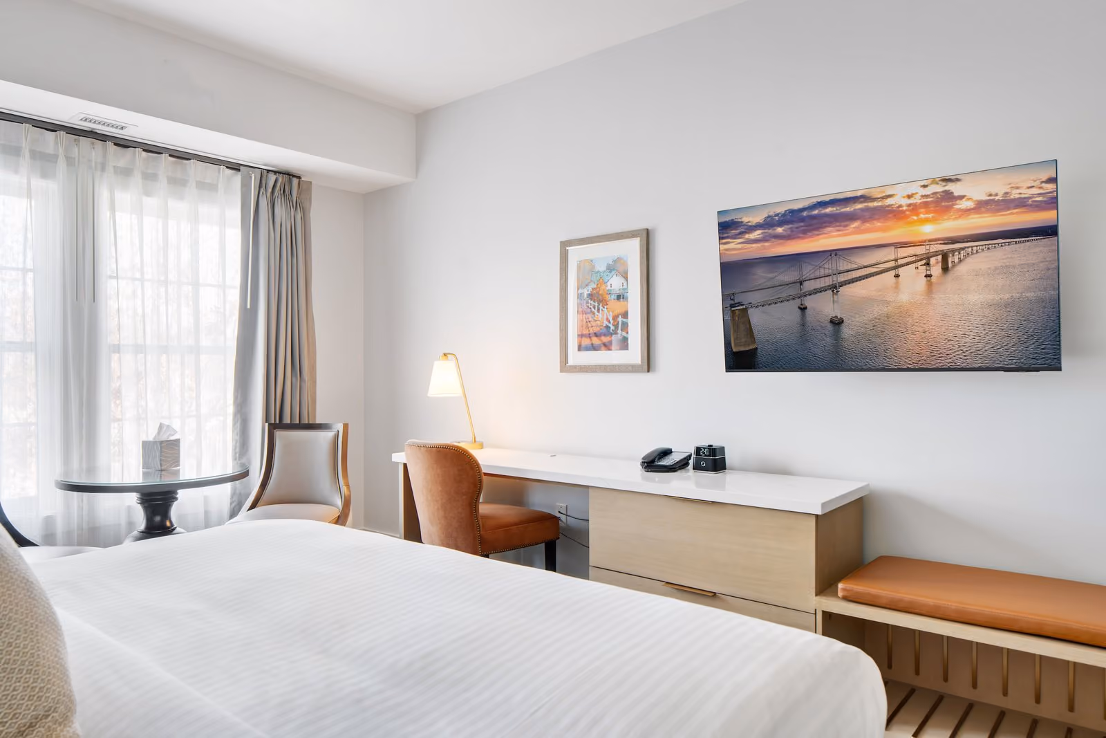 King room at The Inn, Chesapeake Bay Beach Club