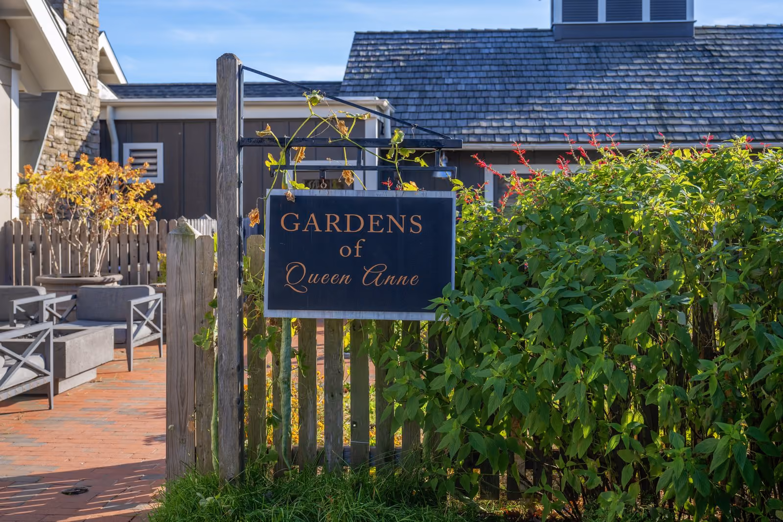 The Market and Knoxie's at Chesapeake Bay Beach Club resort