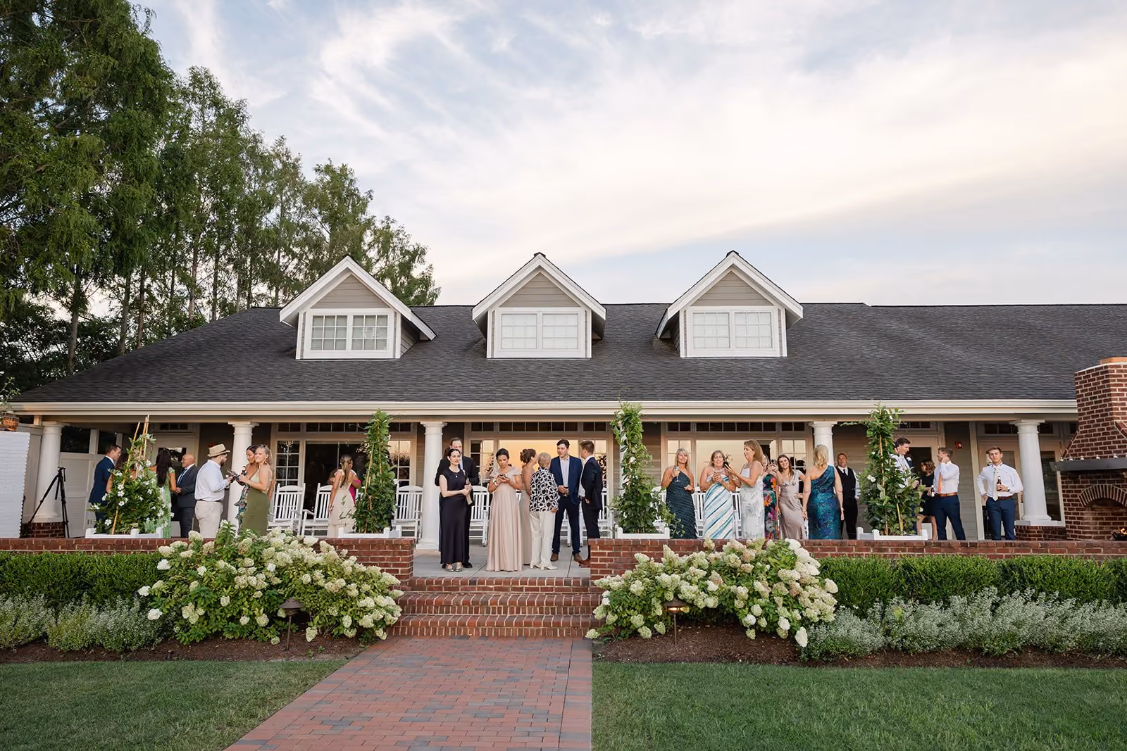 Wedding guests at the Beach House at Chesapeake Bay Beach Club