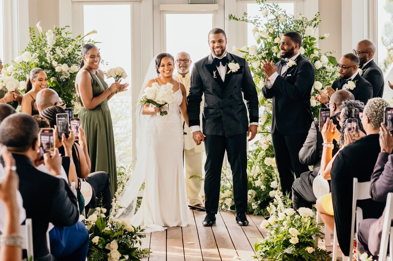 Outdoor rooftop ceremony with bay views at Chesapeake Bay Beach Club