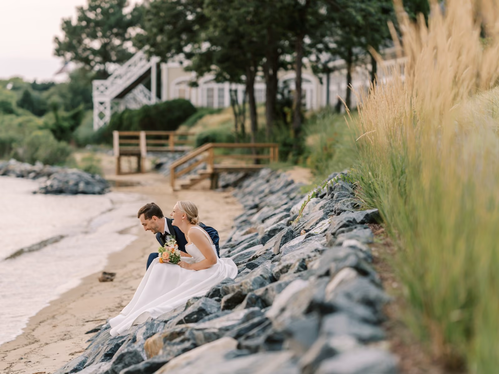 Wedding couple at the Beach House waterfront at Chesapeake Bay Beach Club