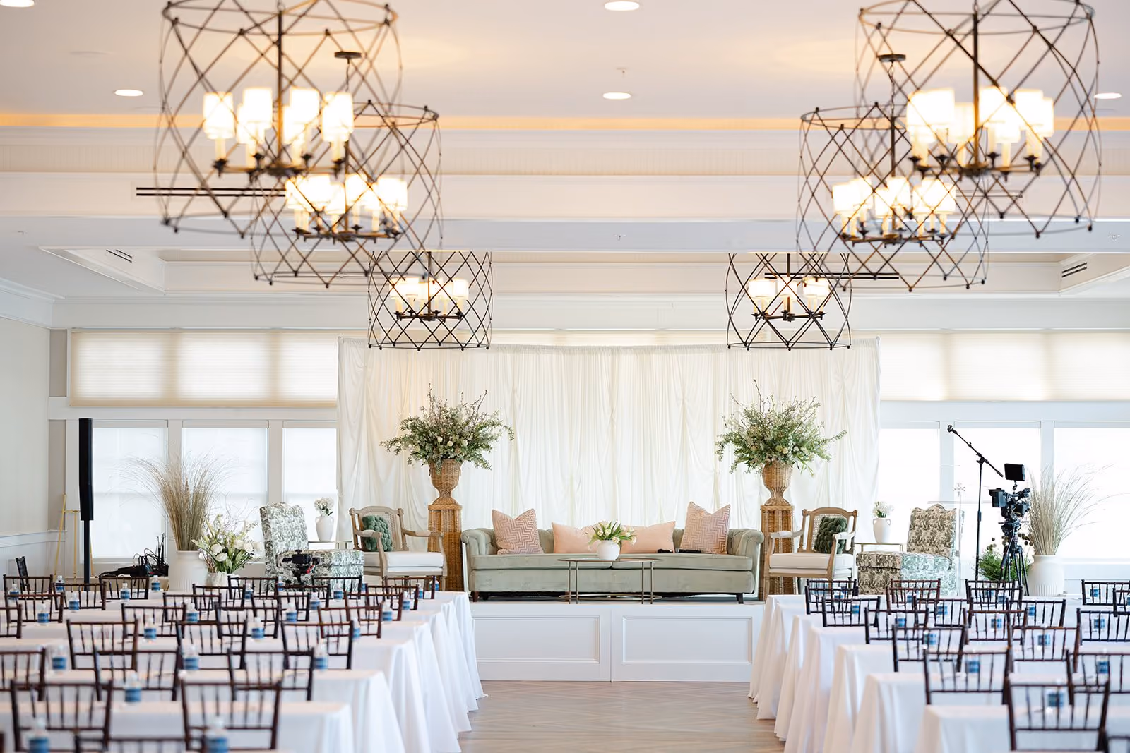 Silver Orchard guests at Chesapeake Bay Beach Club
