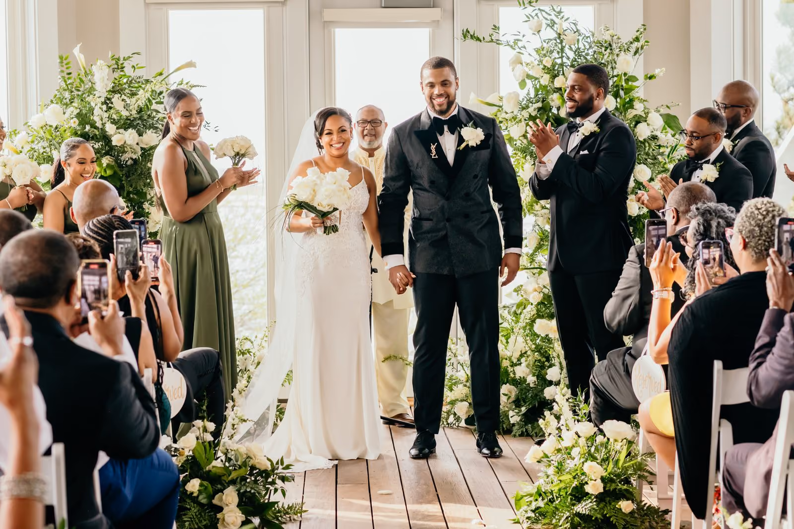 Rooftop wedding ceremony with bay views at Chesapeake Bay Beach Club