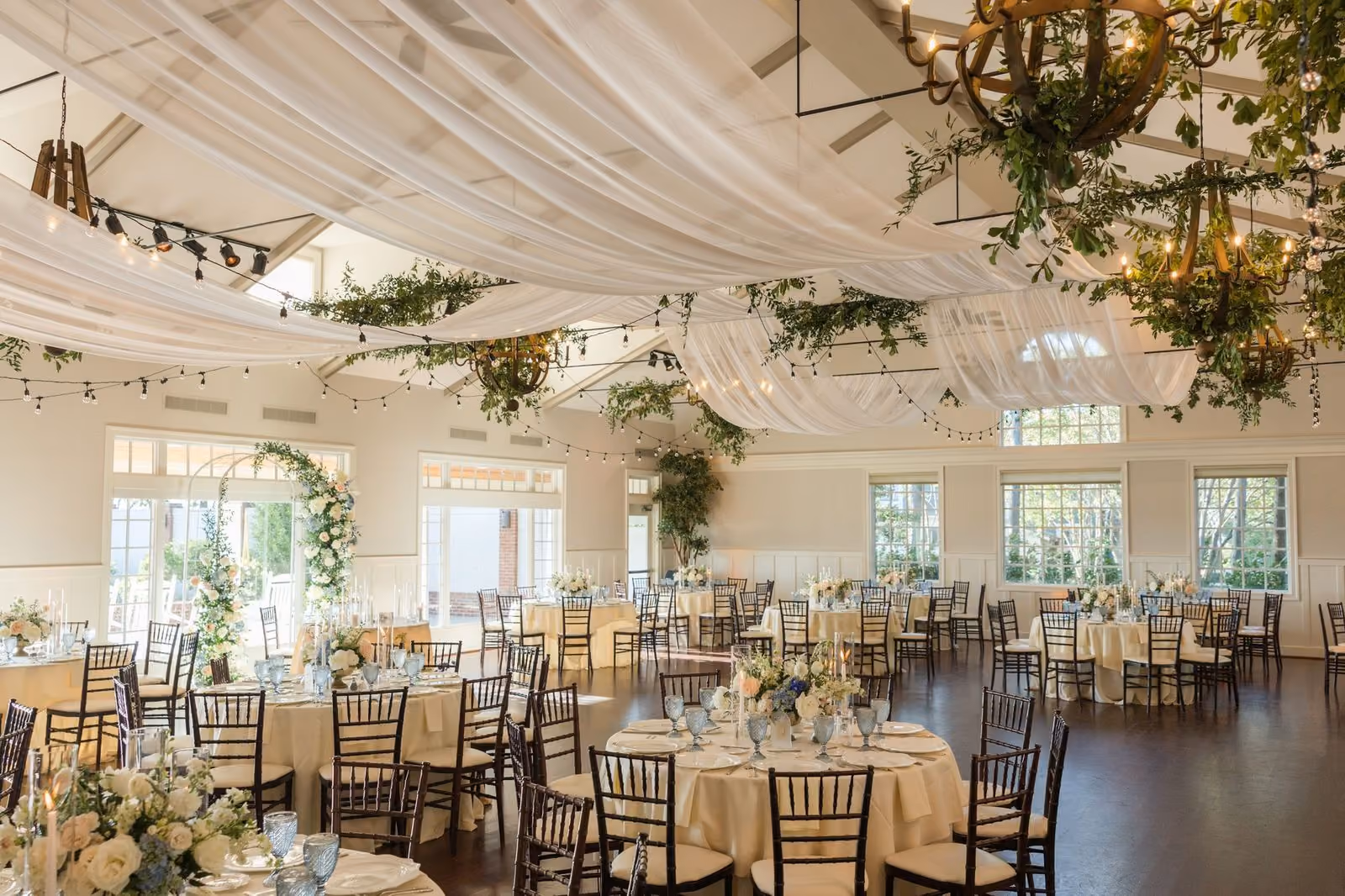 Wedding reception at the Beach House at Chesapeake Bay Beach Club
