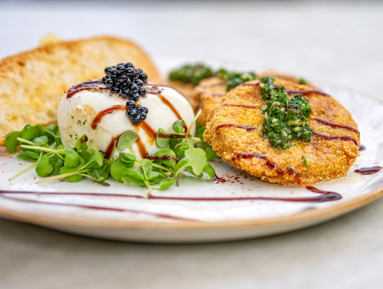 Thoughtfully prepared seasonal cuisine at Knoxie's Table, where refined coastal flavors meet warm Chesapeake Bay hospitality.