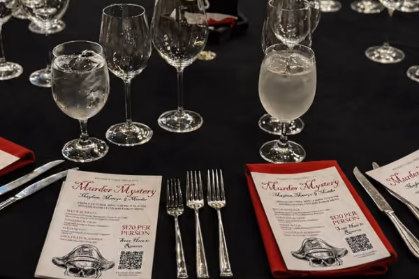 Murder Mystery Dinner presented by Knoxie's Table.