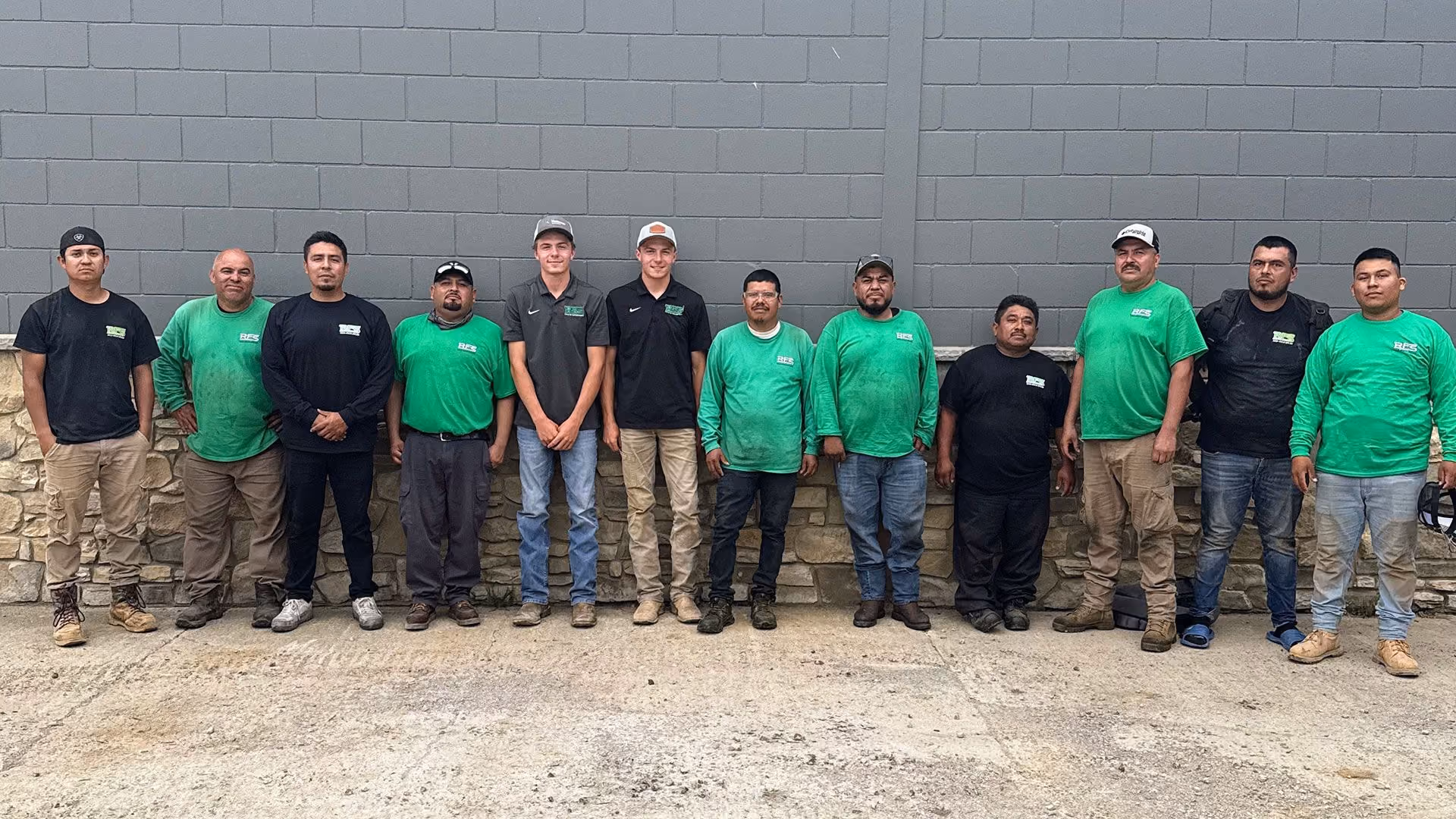 Landscaping careers with RFS Lawn and Landscapes in Greater Cincinnati Ohio