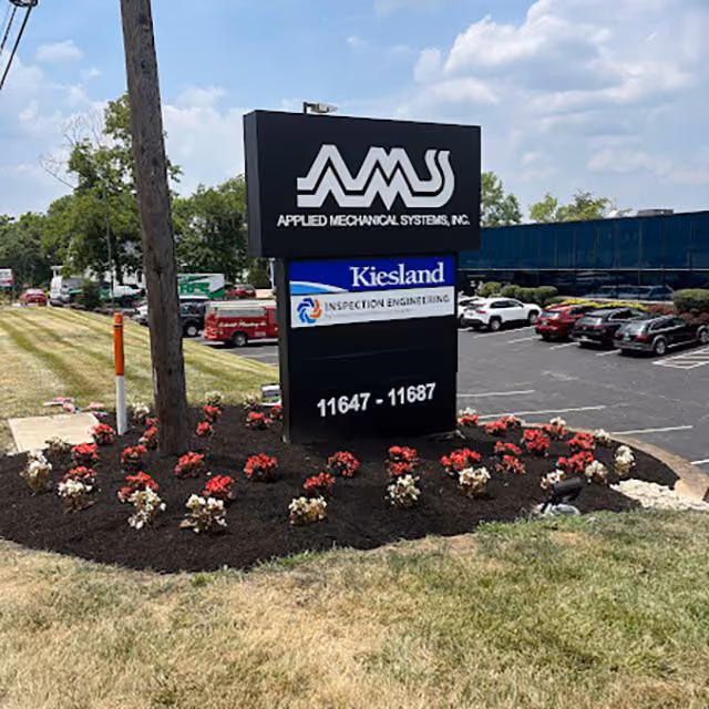 Custom landscaping near me by RFS Lawn and Landscapes in Greater Cincinnati Ohio