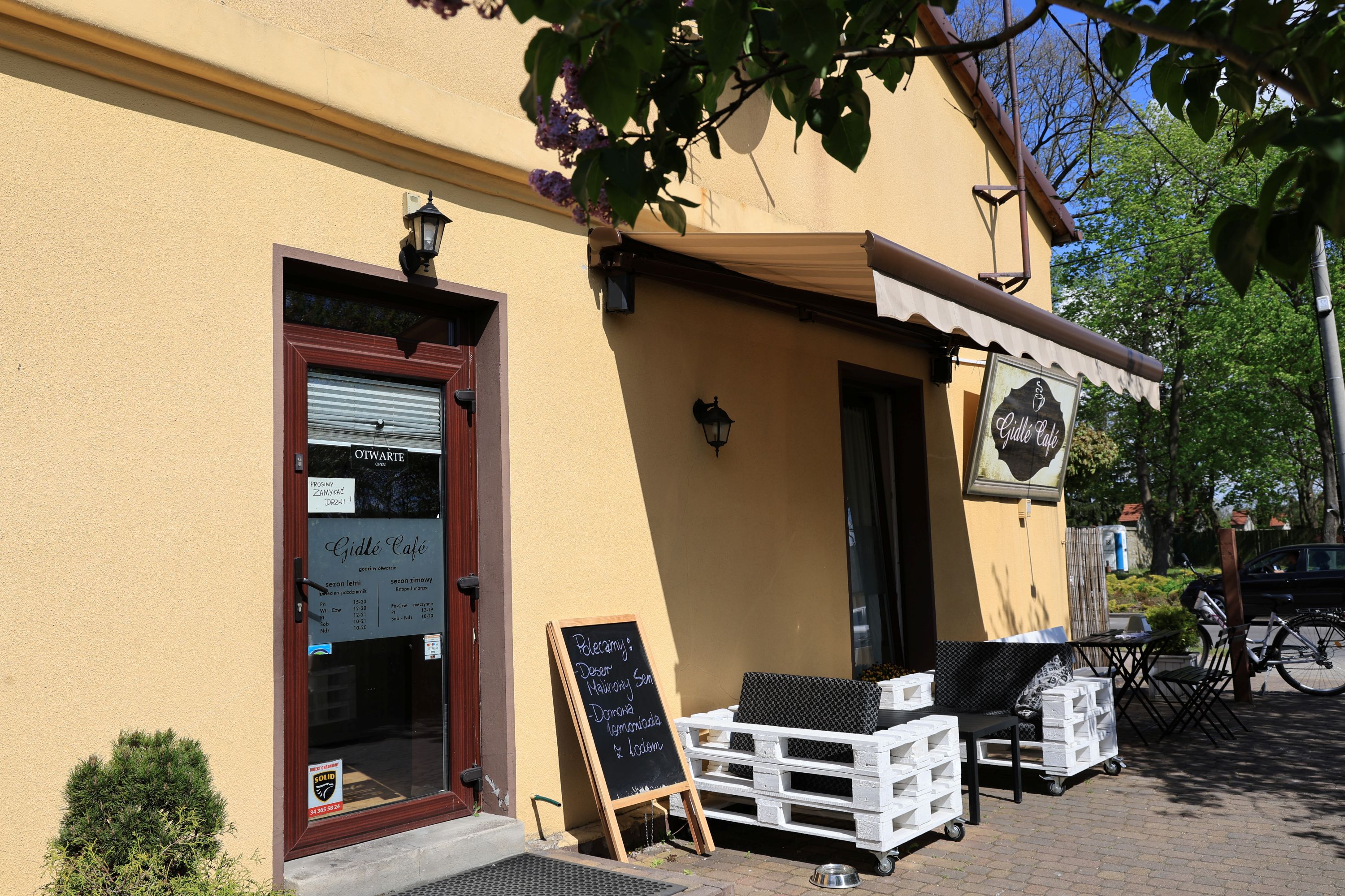 Gidle Cafe