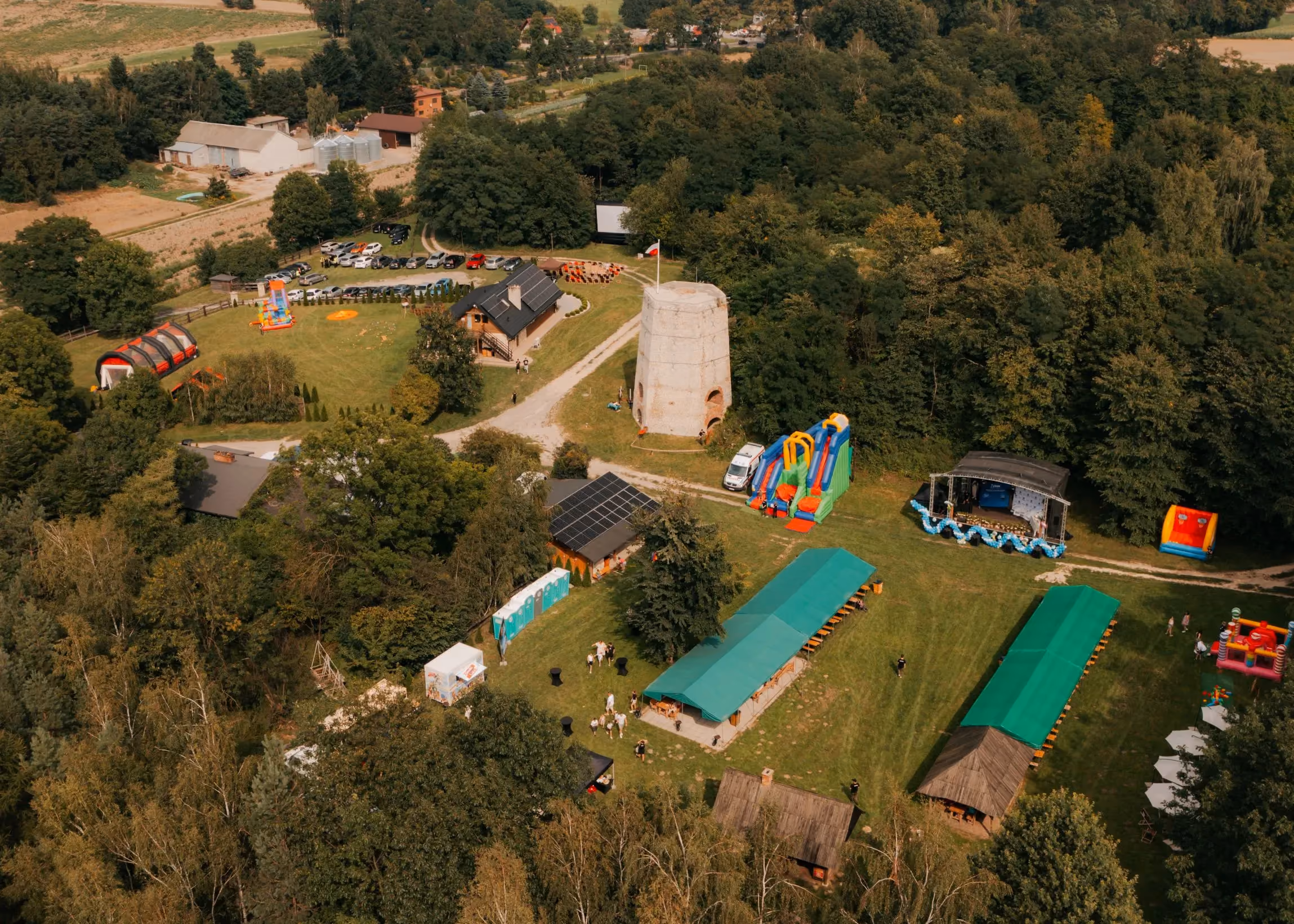 Teren Eventowy Wapienniki