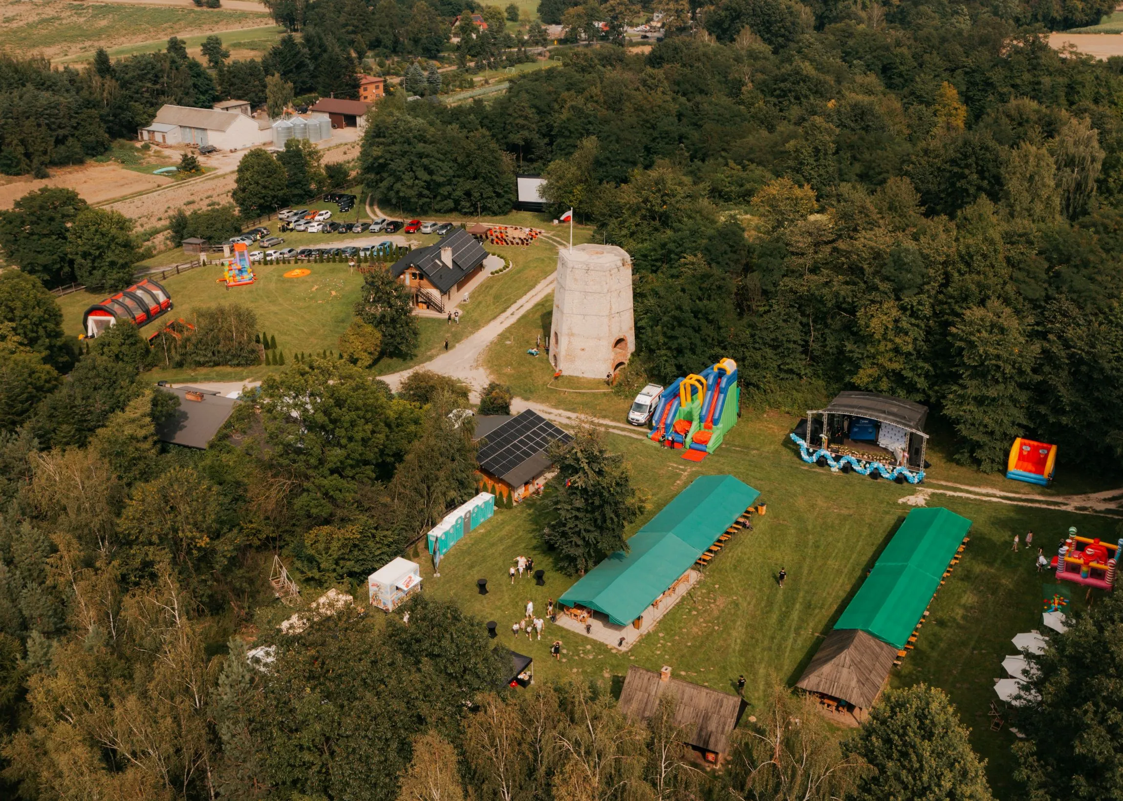 Teren Eventowy Wapienniki