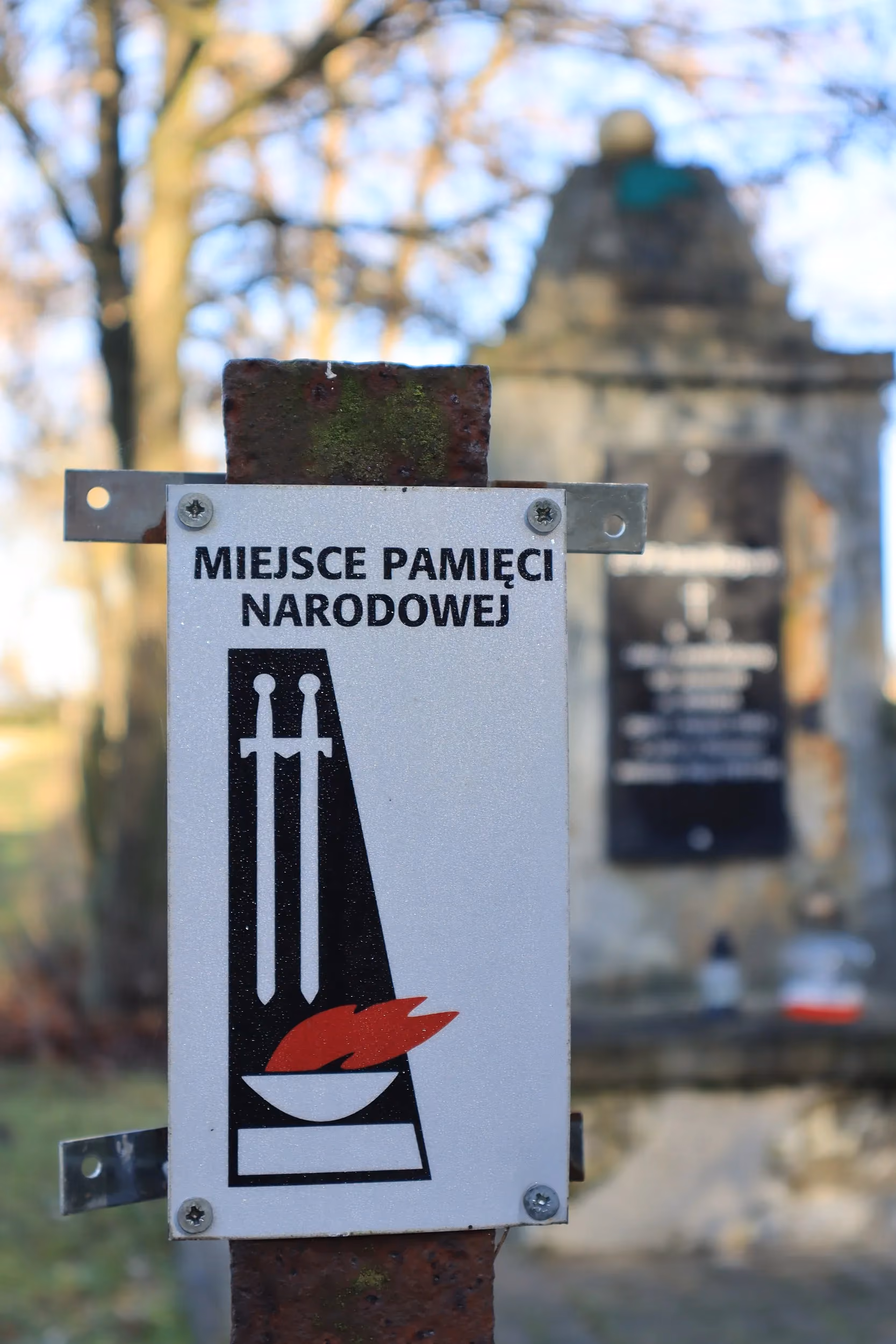 Pomnik ku czci kpr. Janusza NN „Newady” w Katarzynowie