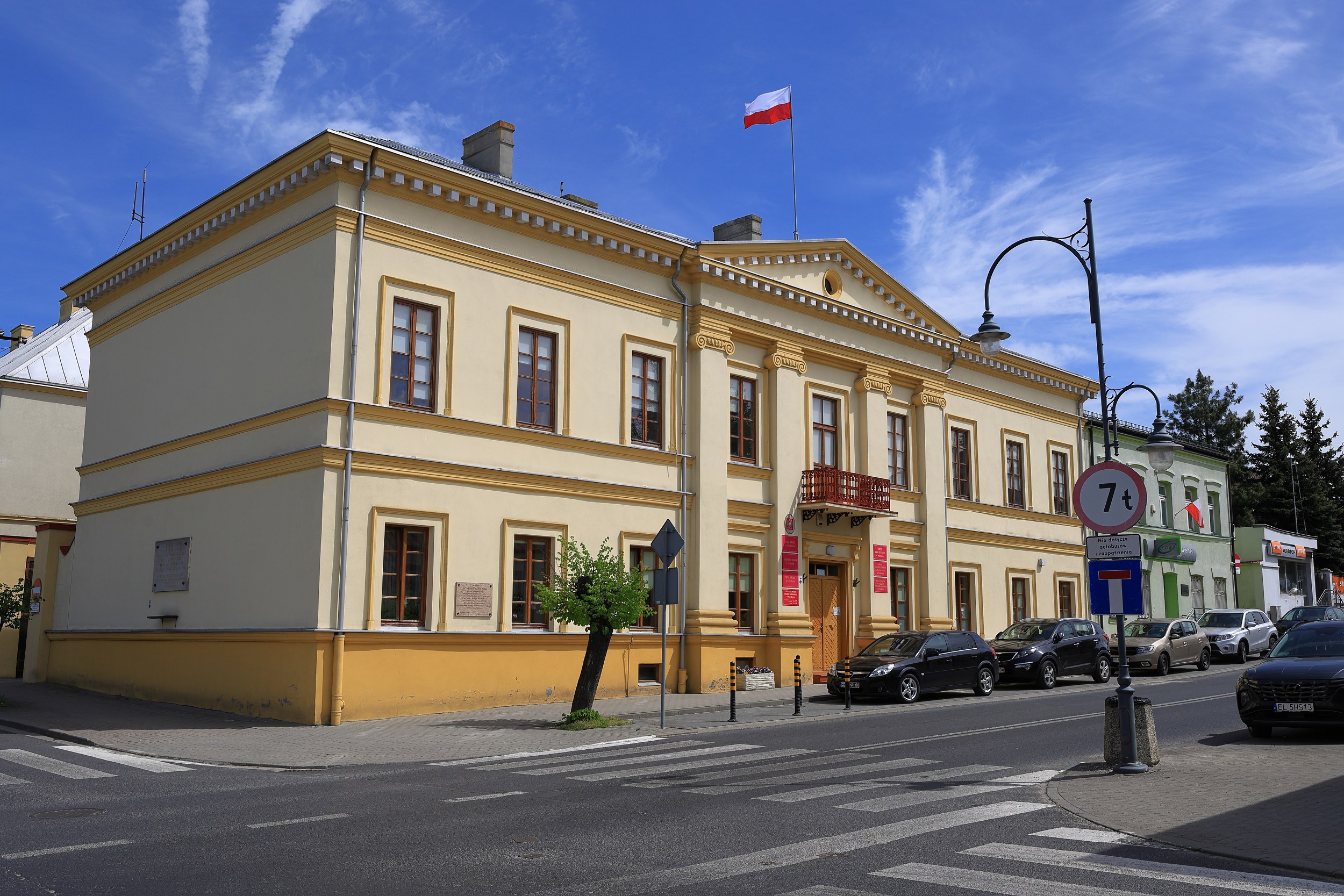 Ratusz miejski w Przedborzu