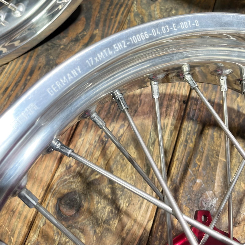 Special CR/F 02-12 Supermoto Wheel Set German Behr Rims 17x3.50 / 17x4.50
