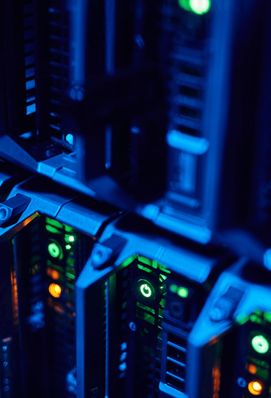 Baies de serveurs informatiques hébergeant une infrastructure de stockage et de traitement des données.