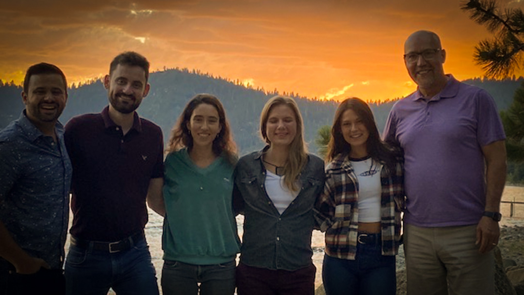 Food, Faith & Fun: Nevada Priest Reaches Out to Disaffiliated Young Adults
