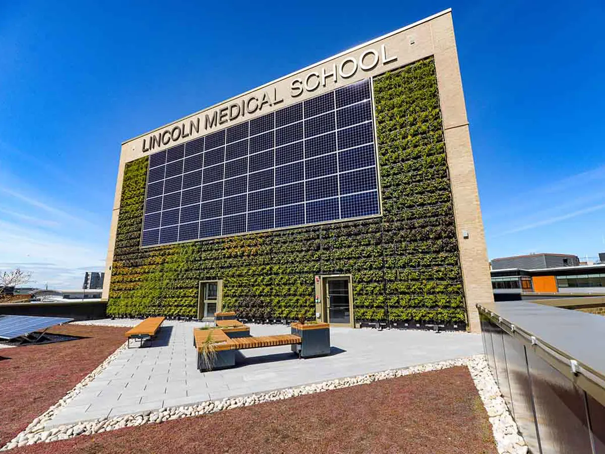 The Ross Lucas Medical School — F8 Group building performance project