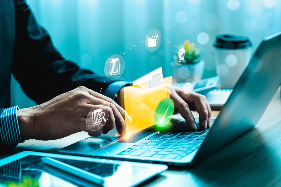 shutterstock_2433120775