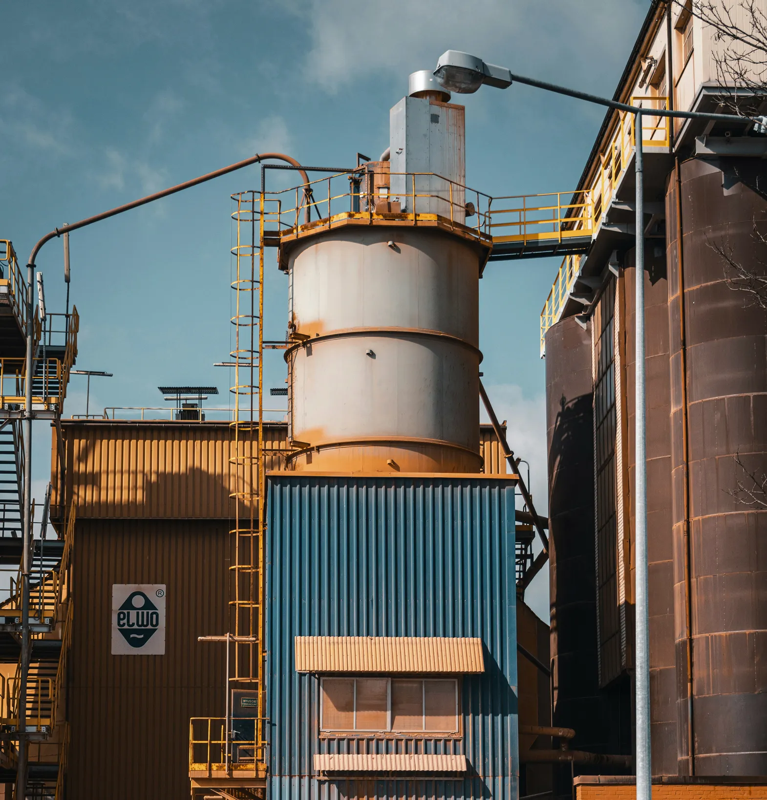 About-three-facade-4