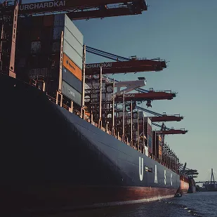 About-three-slaider-b1