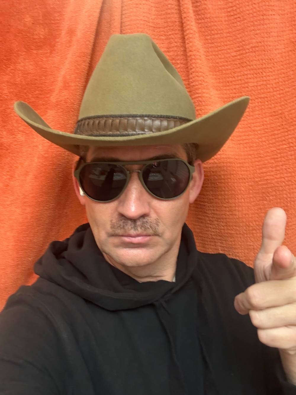 Todd Dunphy portrait, hat and aviators