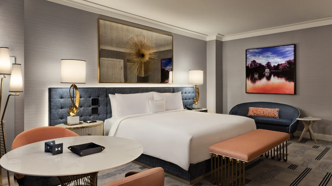 Bleau King at Fontainebleau Las Vegas