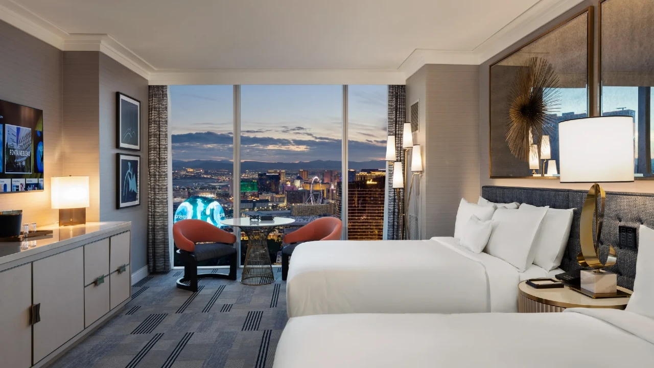 Bleau Queen at Fontainebleau Las Vegas