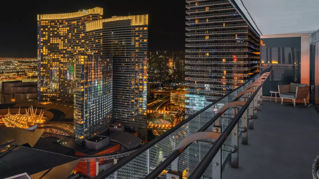 Terrace Studio Two Queen at The Cosmopolitan of Las Vegas