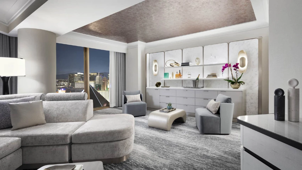 Stadium View Panoramic Suite at Four Seasons Las Vegas