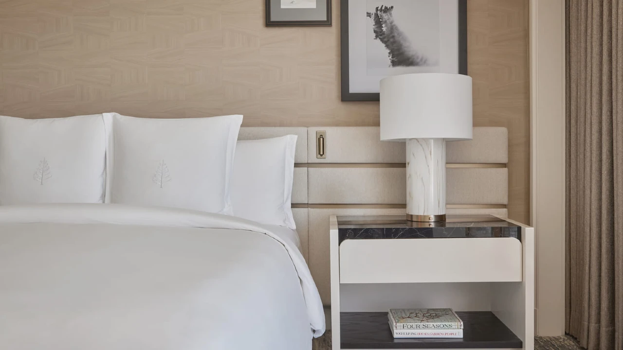 Strip View Room King at Four Seasons Las Vegas