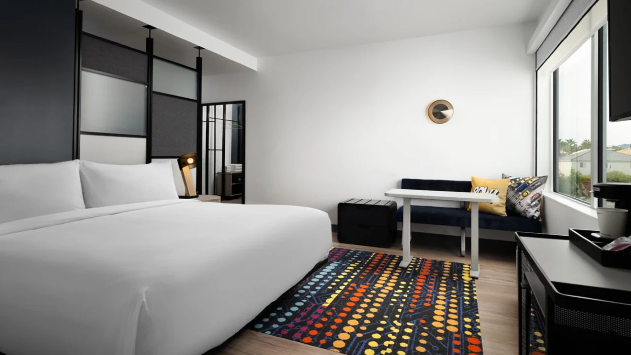 Aloft Larger Room King at Aloft Henderson