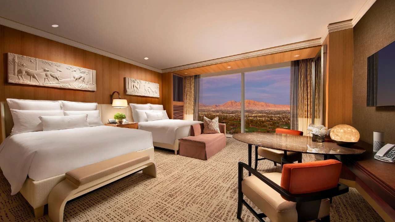 Wynn Resort Two Queens at Wynn and Encore Las Vegas