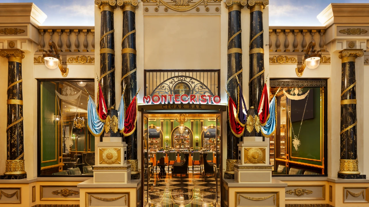 Montecristo Cigar Bar at Paris Las Vegas