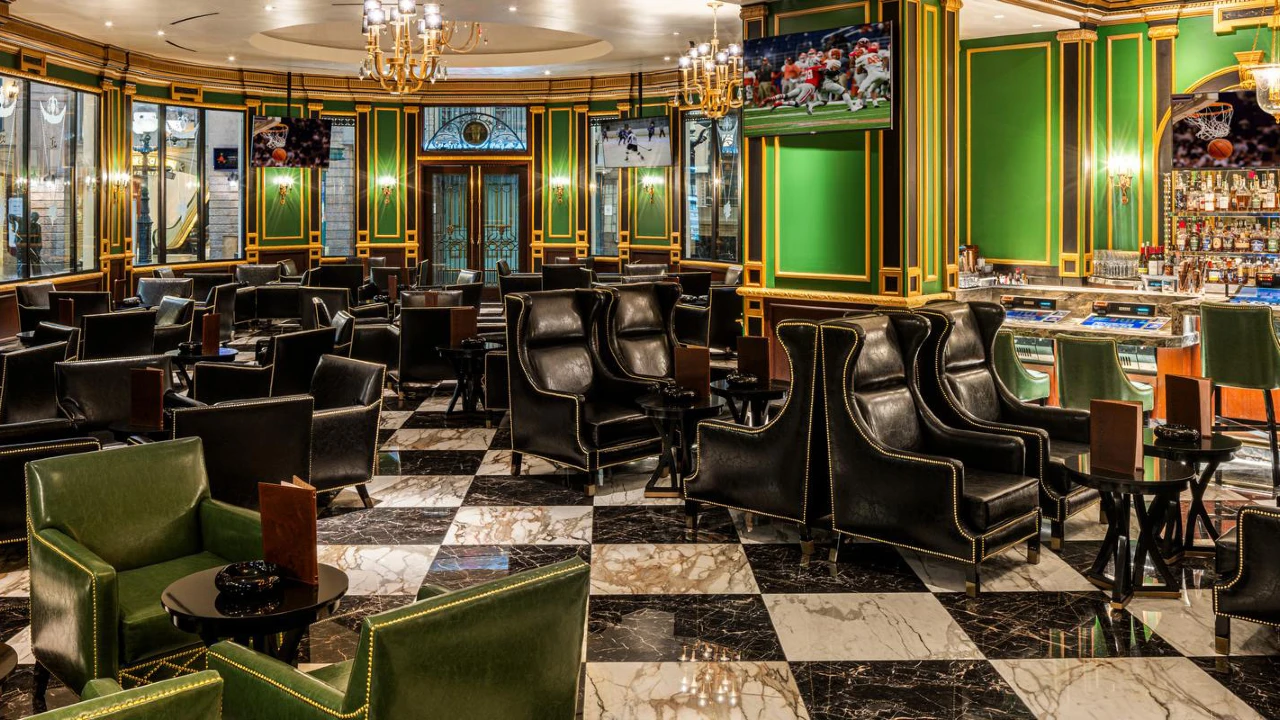 Montecristo Cigar Bar at Paris Las Vegas
